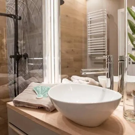 Jacuzzi Rakowicka Top Apartments Krakau Exterior foto