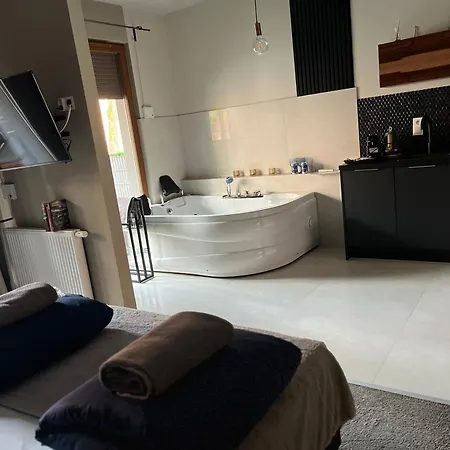Jacuzzi Rakowicka Top Apartments Krakau Exterior foto